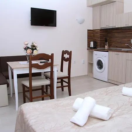 Daire Capuccino Guest - Free Parking And Wi-fi