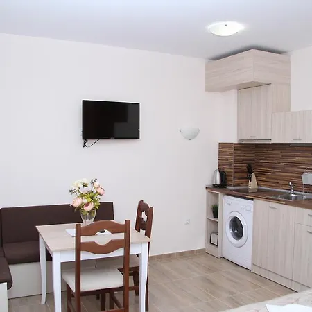 Daire Capuccino Guest - Free Parking And Wi-fi *