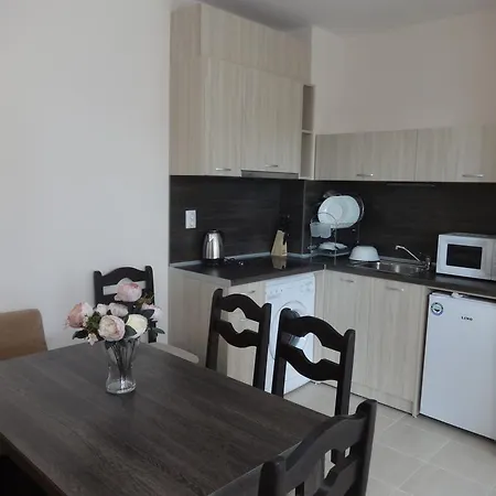 Daire Capuccino Guest - Free Parking And Wi-fi *