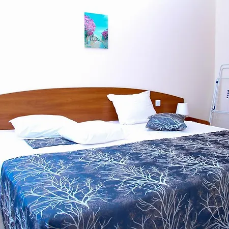 Capuccino Guest - Free Parking And Wi-fi Daire