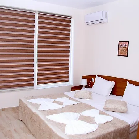 Capuccino Guest - Free Parking And Wi-fi Daire Sunny Beach